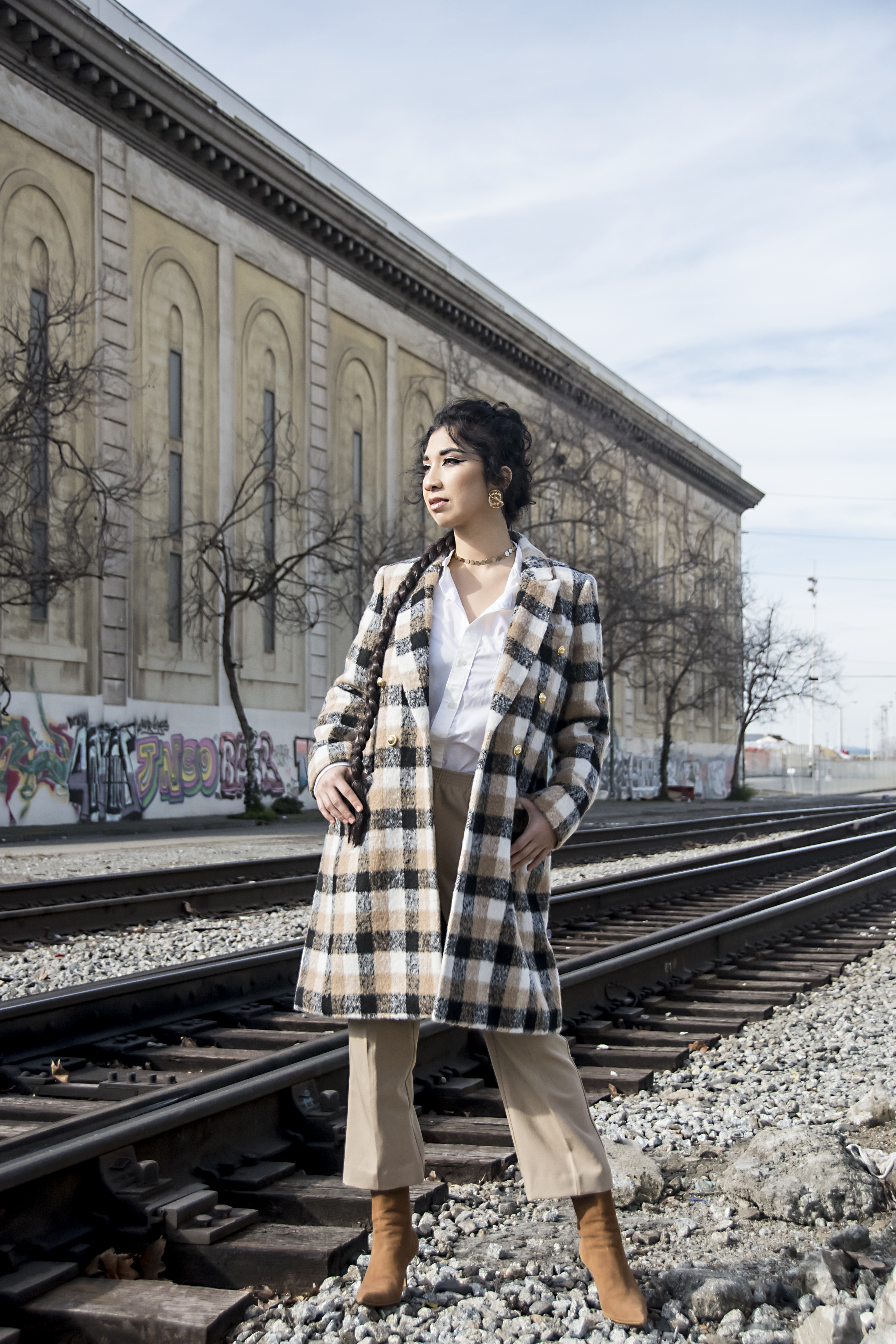 Ruby Mountain, singer, wearing contemporary Afghan couture in Oakland.